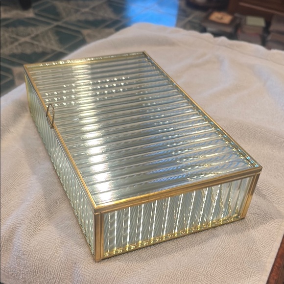Elegant Glass Jewelry Box with Gold Trim & Gold Chain Lid Holder - Picture 3 of 8
